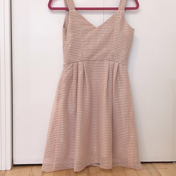 ANTHROPOLOGIE fit and flare dusty rose dress - Picture 2 of 5